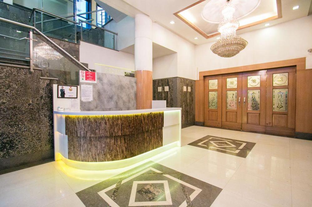 Seasons Hotel Mira-Bhayandar Екстер'єр фото